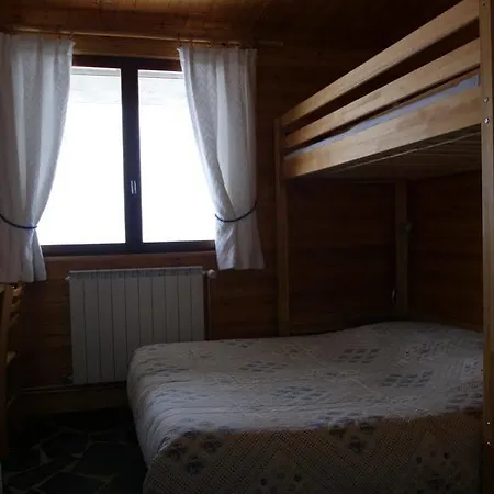 Loup Chalet