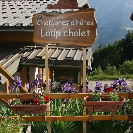 Loup Chalet *